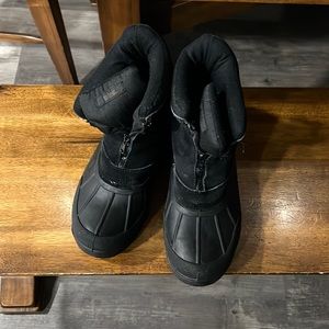 Men’s snow boots
